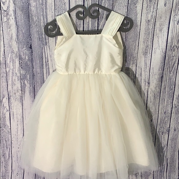 Isabel Garreton Other - Isabel Garreton Cream Tulle Backless Venice Dress